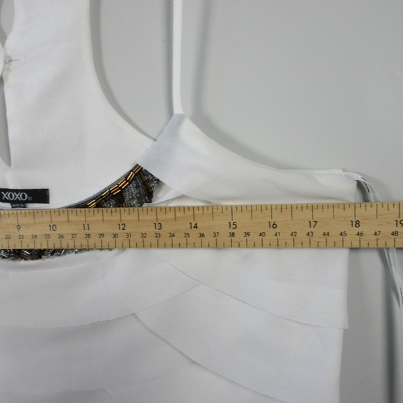 XOXO Tank Cami Top Women M White Beaded Neckline Layered Casual Y2K Preppy 142 - Picture 10 of 13